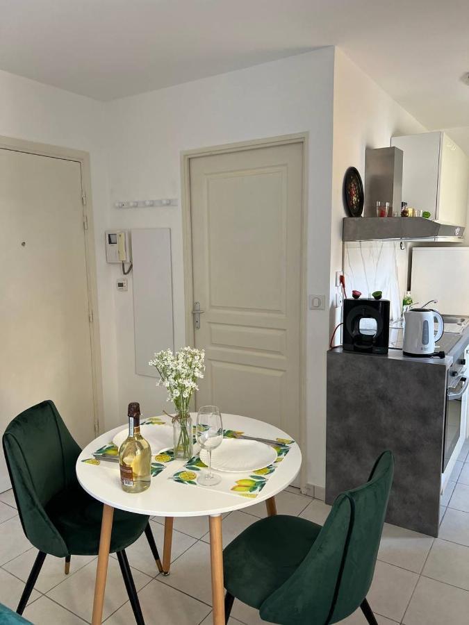 Charmant Studio A Menton Eksteriør bilde